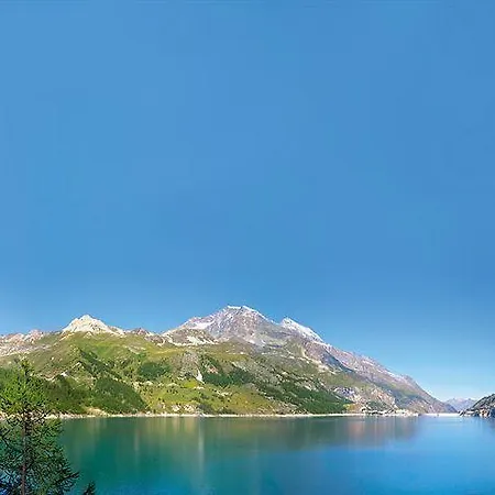 Hotel Maeva Le Lac *